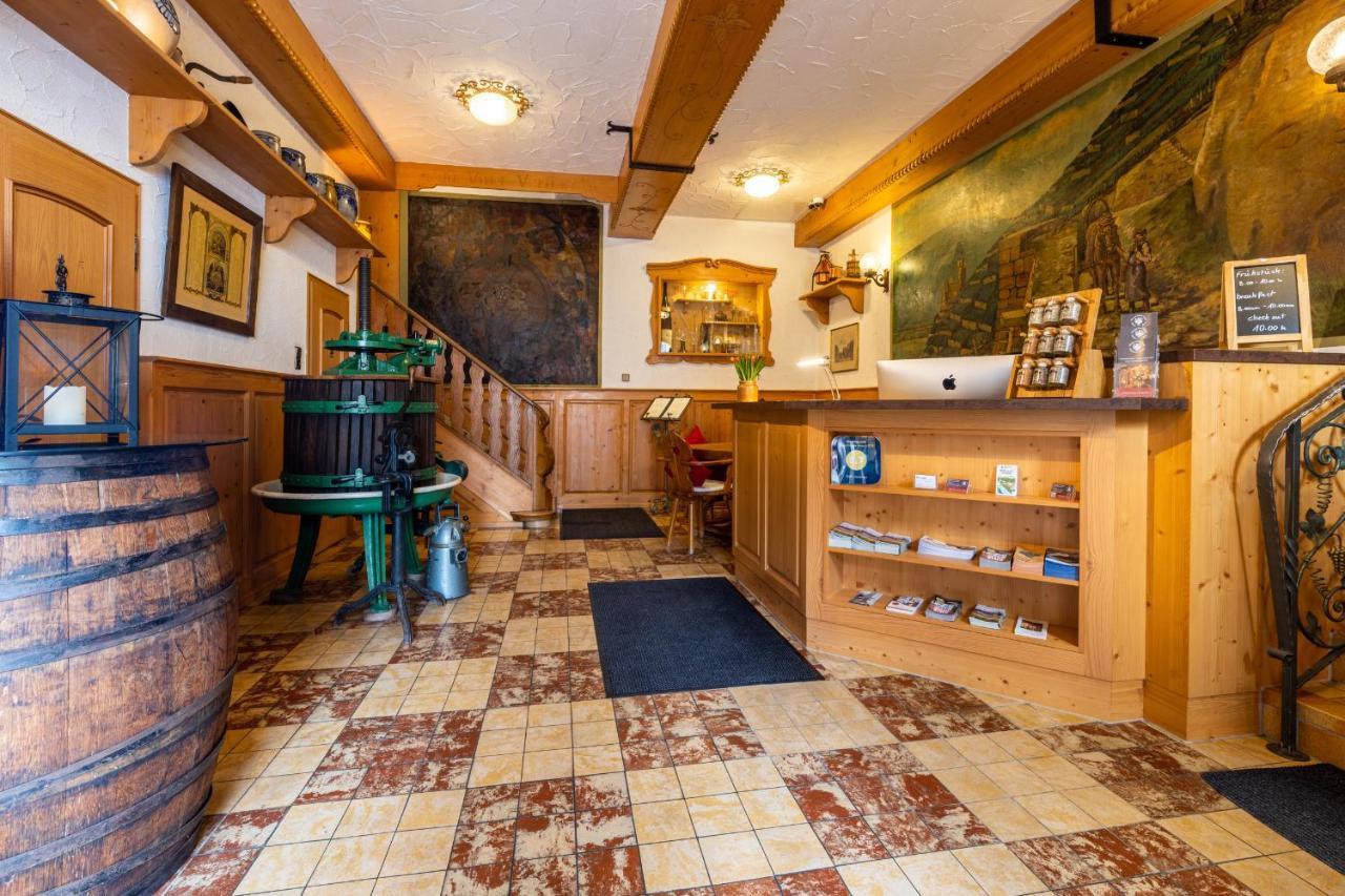 Zur Lindenau Hotel Rudesheim am Rhein Bagian luar foto